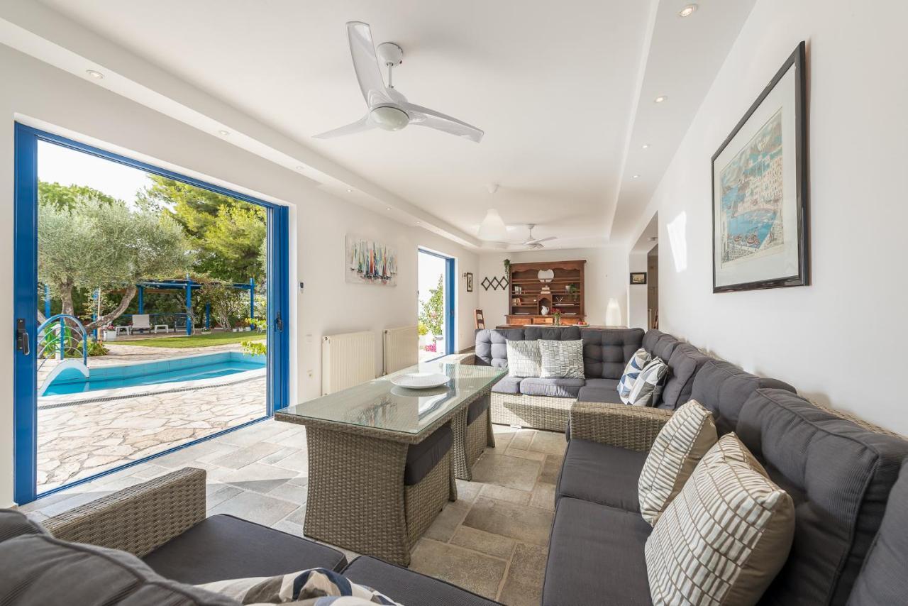 Summer Villa Pasiphae Private Pool - Bbq -Beach 2Min 苏尼翁 外观 照片